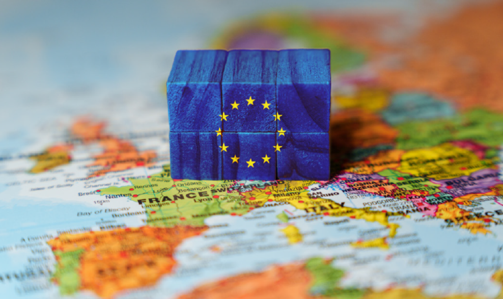 Avrupa Birliği Uluslarüstücülük Mü, Federalizm Mi?